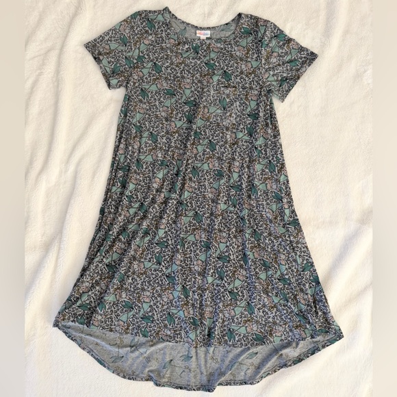 LuLaRoe Dresses & Skirts - Lularoe Disney Carly High-Low Swing Dress - King Triton Print - Size Small